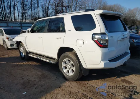 2021 Toyota 4Runner Sr5 z USA, uszkodzony, nr VIN JTEMU5JR5M5928424